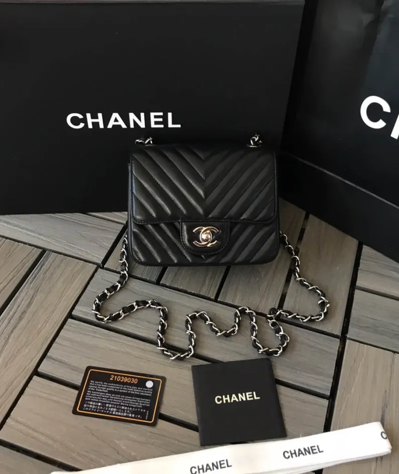 Chanel Small Sachet Size: 17cmChanel Model: 1115#