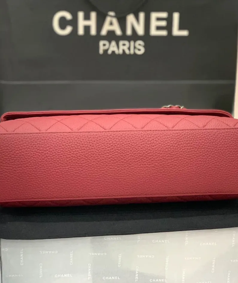 CHANEL shoulder bag Model 8095# Size: 32X7.5X19CM