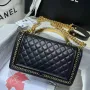 CHANEL Wrist Bag Model: 67086-1 Size: 25