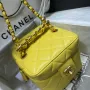 CHANEL Portable ️Crossbody Model: 2020SS ️Size: 16.5*16.5*15