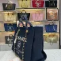 Chanel One Shoulder Handbag Size: 38*30*20 Style: 8820