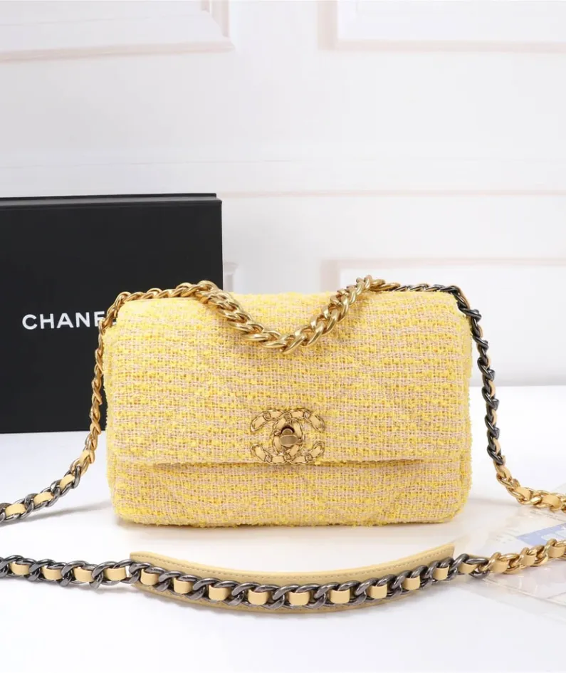 Chanel Size: 26*16*10cm Style: 6015