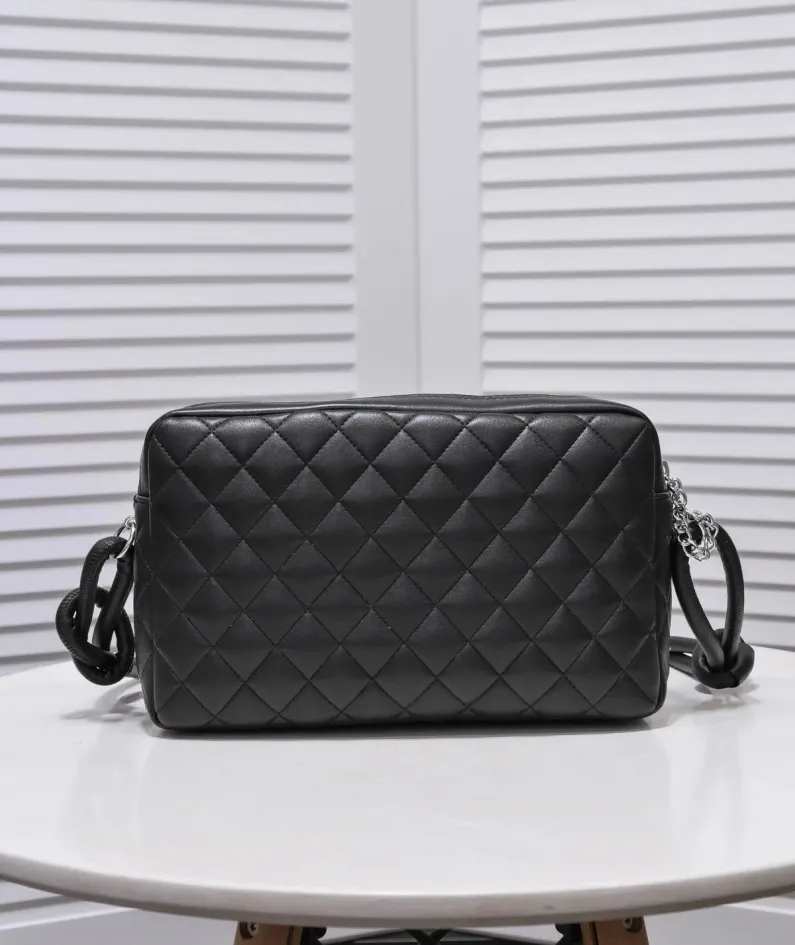 ChaneLady Handle Size: 27*16.5*6cm
