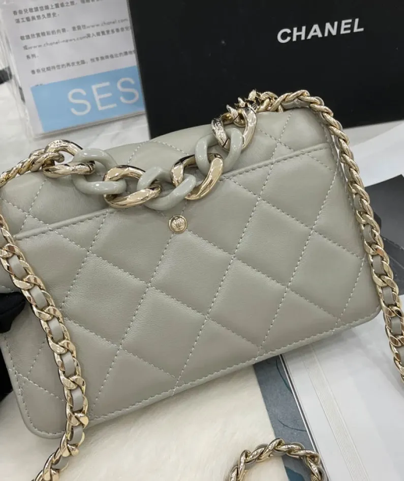 Handbag Size: 19cm Model Number: AP2377/B07302