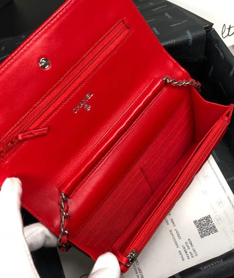 Lambskin Shoulder Chain Bag Style Number: 33814