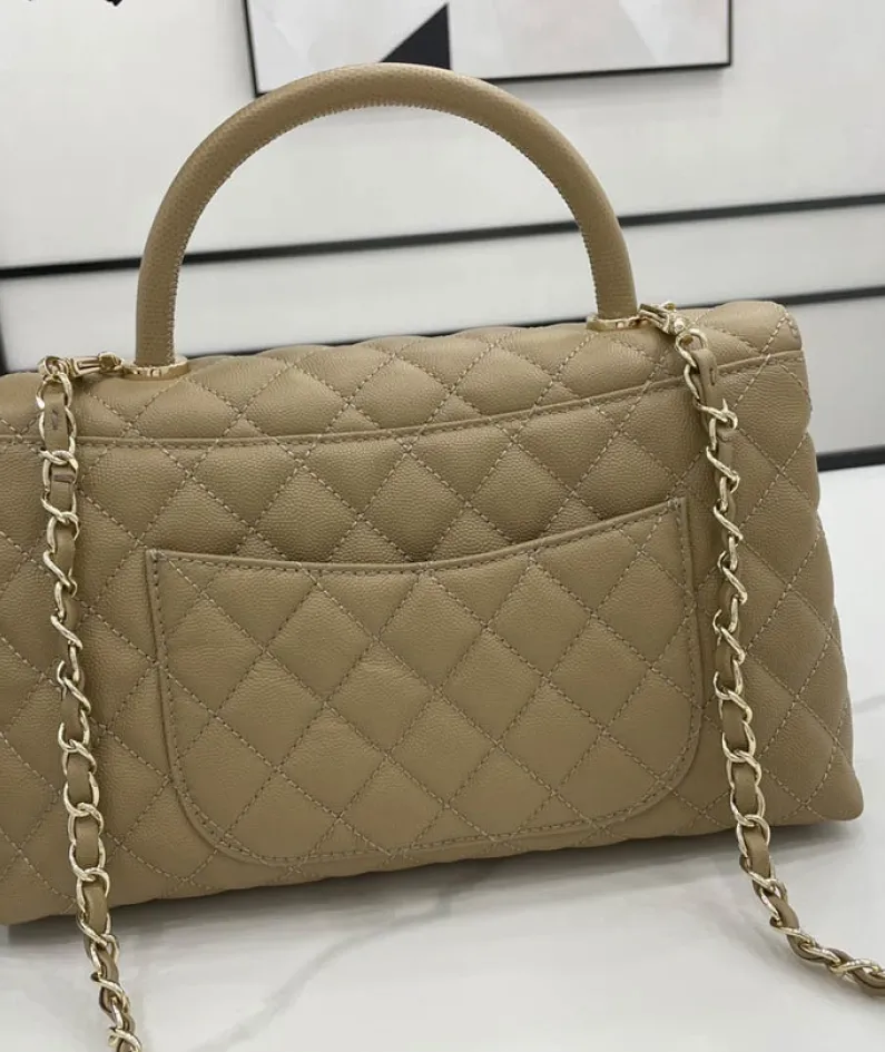 Chanel Size: 19cm/23cm/28cm Model Number: AS2215/92990/92991