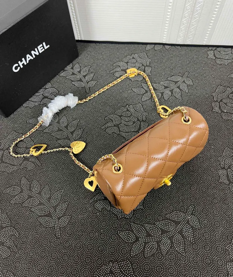 Chanel Size: 14*20*8cm Style: 729