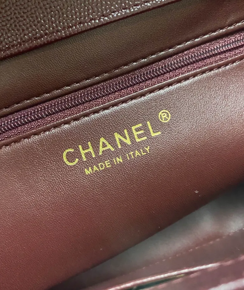 CHANEL Pearl Ball Size: 19x7x14cm Style Number: 93749 Deep Maroon