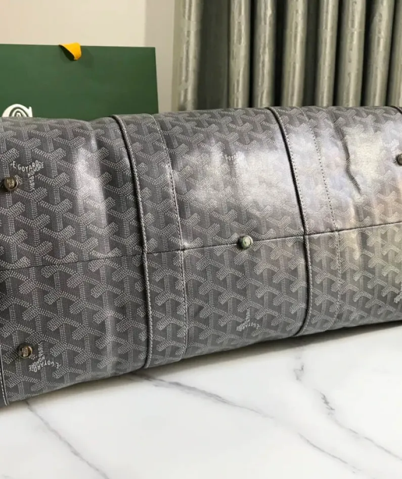 Goya Travel Bag Size: 48*23*24cm