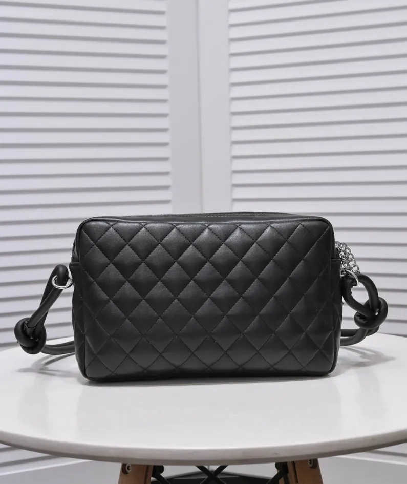 ChaneLady Handle Size: 27*16.5*6cm
