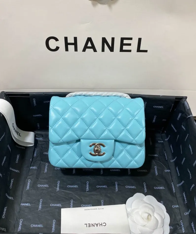 Lambskin Model: 1115 Size: 17cm