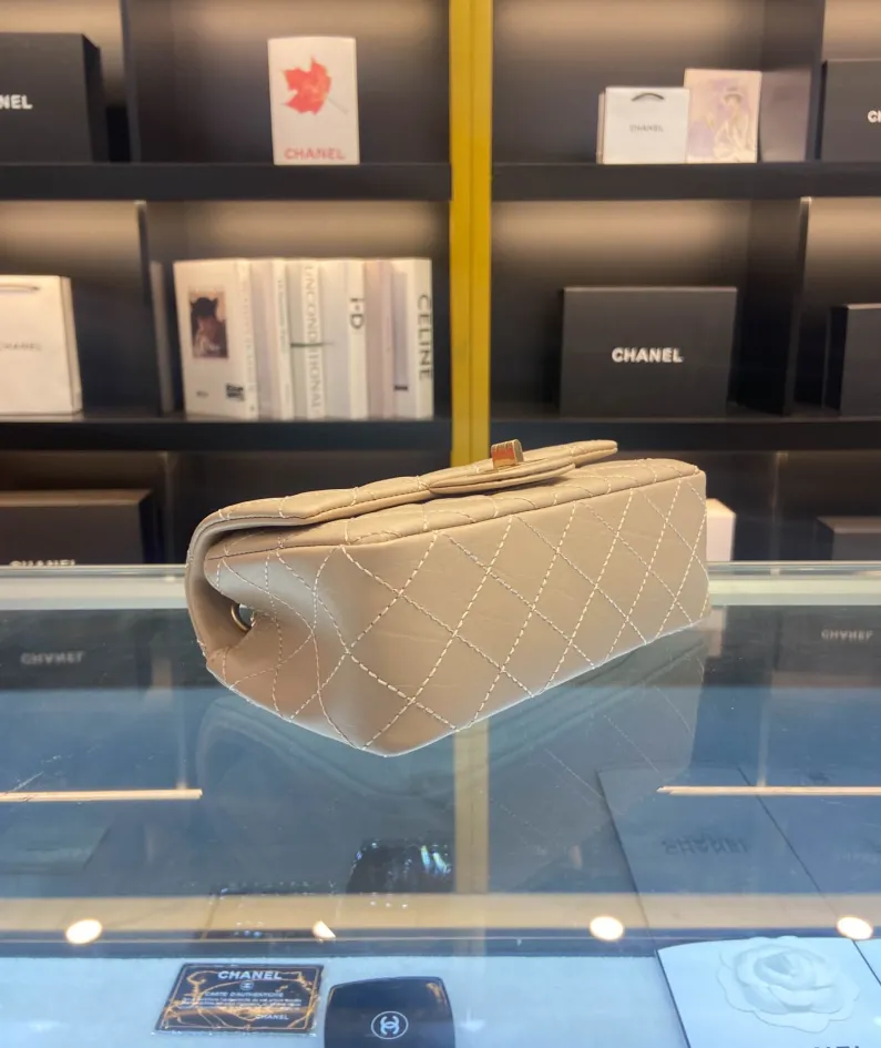 CHANEL square bag Size: 20cm