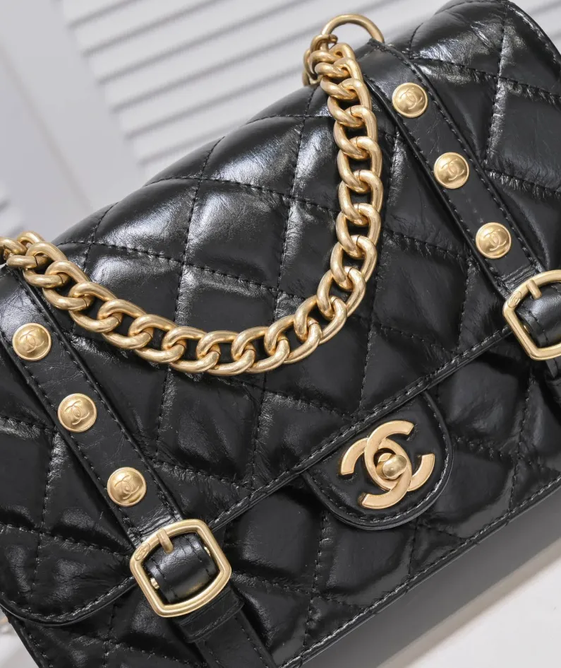 Flap Bag Style: 9062 Size: 24