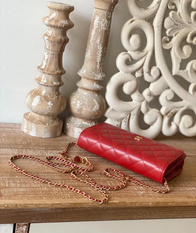 Chanel Size: 19cm Style: 81225 Red