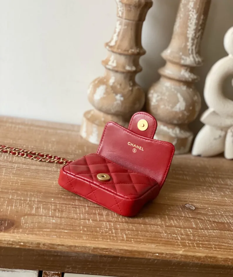 Chanel Sheepskin Bag Size: 16*9.5*8