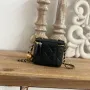 Classic Chain Size: 10.5 8.5 7cm Code: 81219