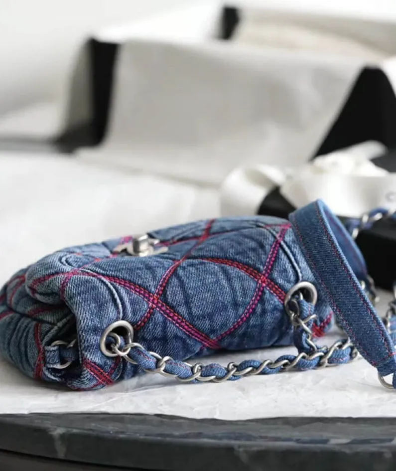 Denim Saddle Bag Size: 18*14*6.5*cm Model Number: 3187
