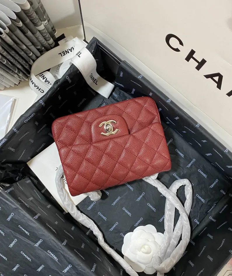 Lambskin Model: 1115 Size: 17cm