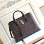 Louis Vuitton Size: 34.0 x 24.0 x 13.0 cm