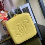 CHANEL size 16.5/16.5/15