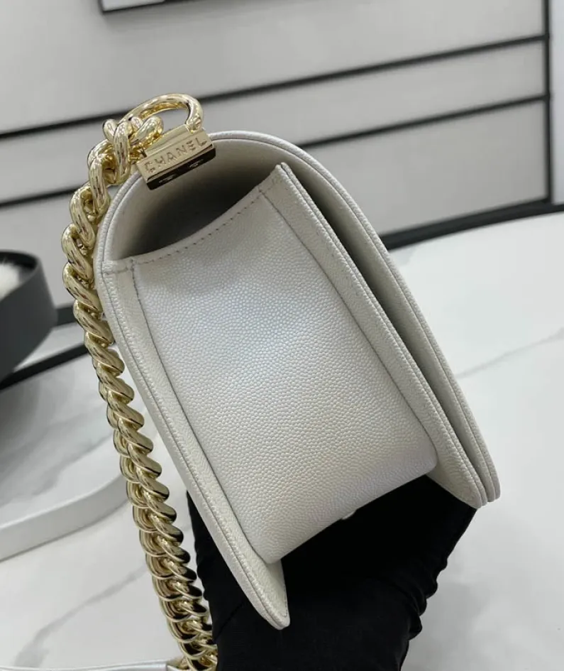 Diamond ball calfskin Size: 25cm