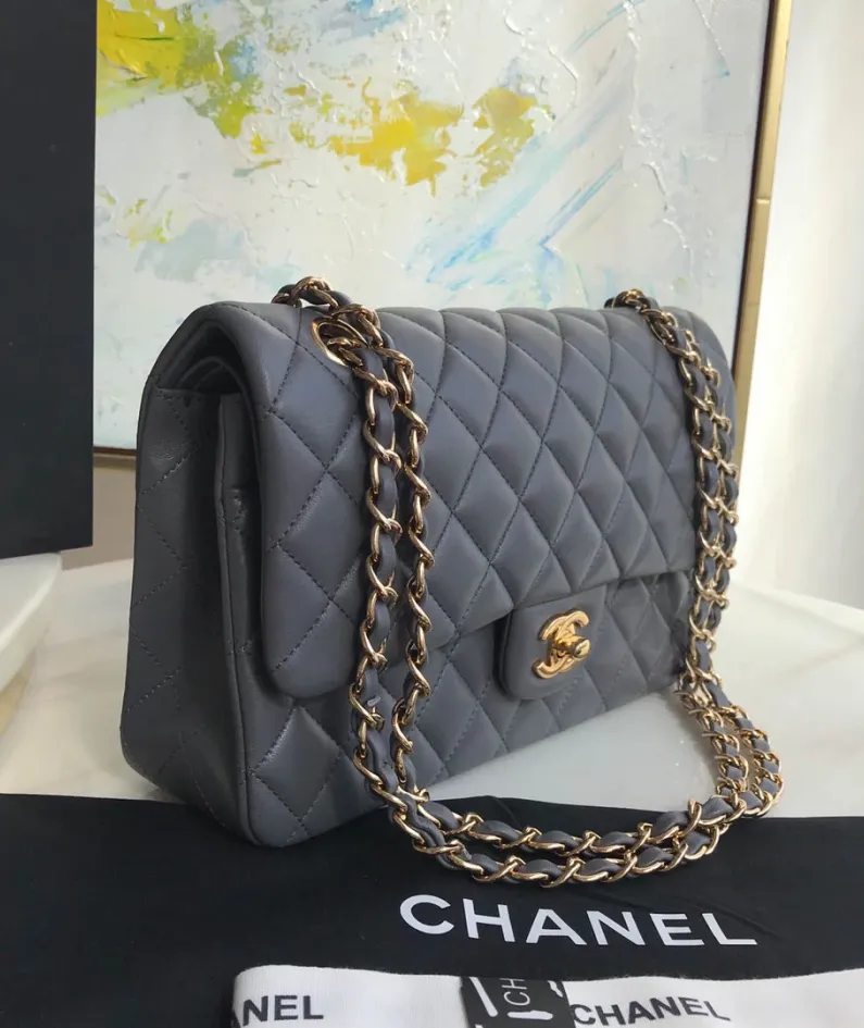 Lambskin size: 25x16x7.6cm Model: 1112#