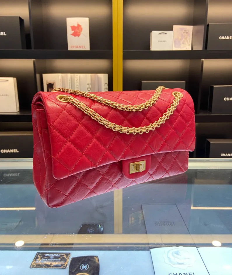 CHANEL Size: 24cm Ident No.: 037586