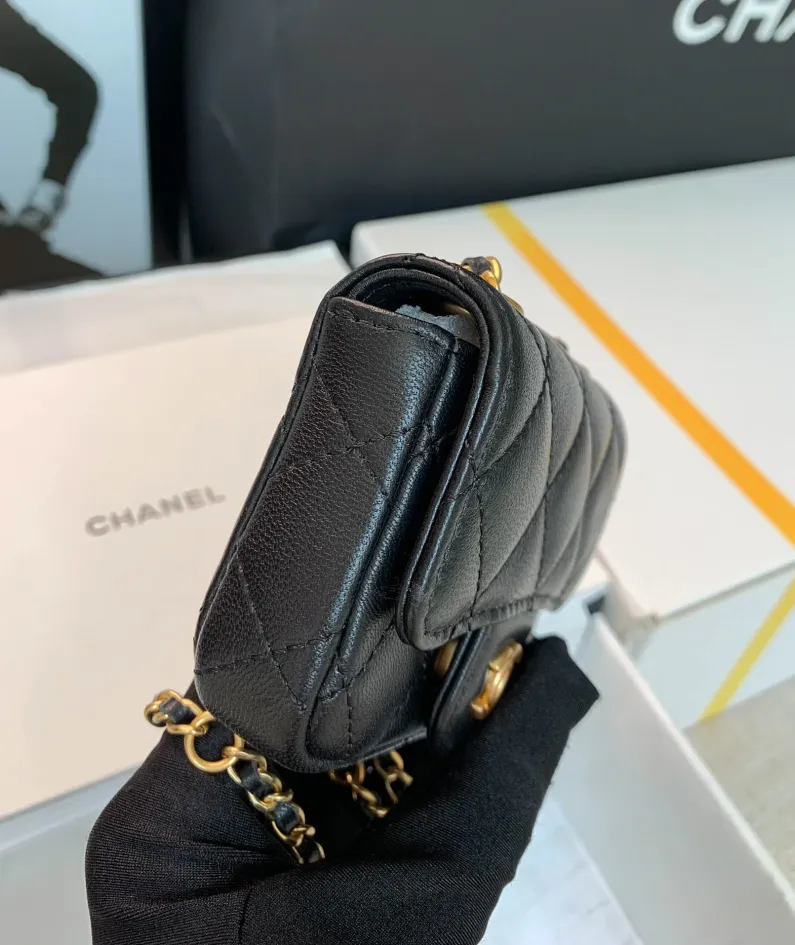 Chanel Size: 12