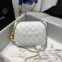 classic flap lambskin light gold buckle classic flap size:17cm