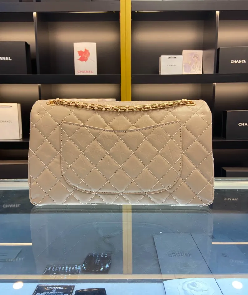 CHANEL Size: 24cm Ident No.: 037586