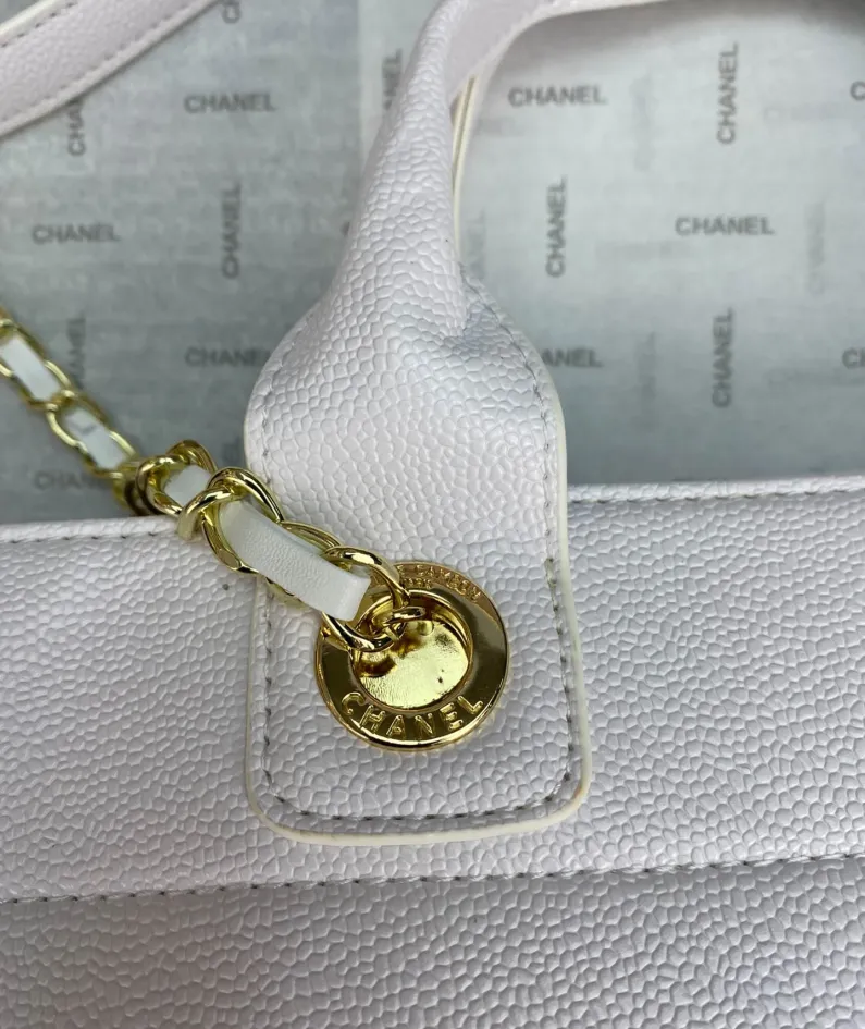 Chanel Tote Beach Bag Size: 42/30/12 Style: 8816