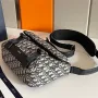 Explorer Handbag Size: 31 x 21 x 8 cm