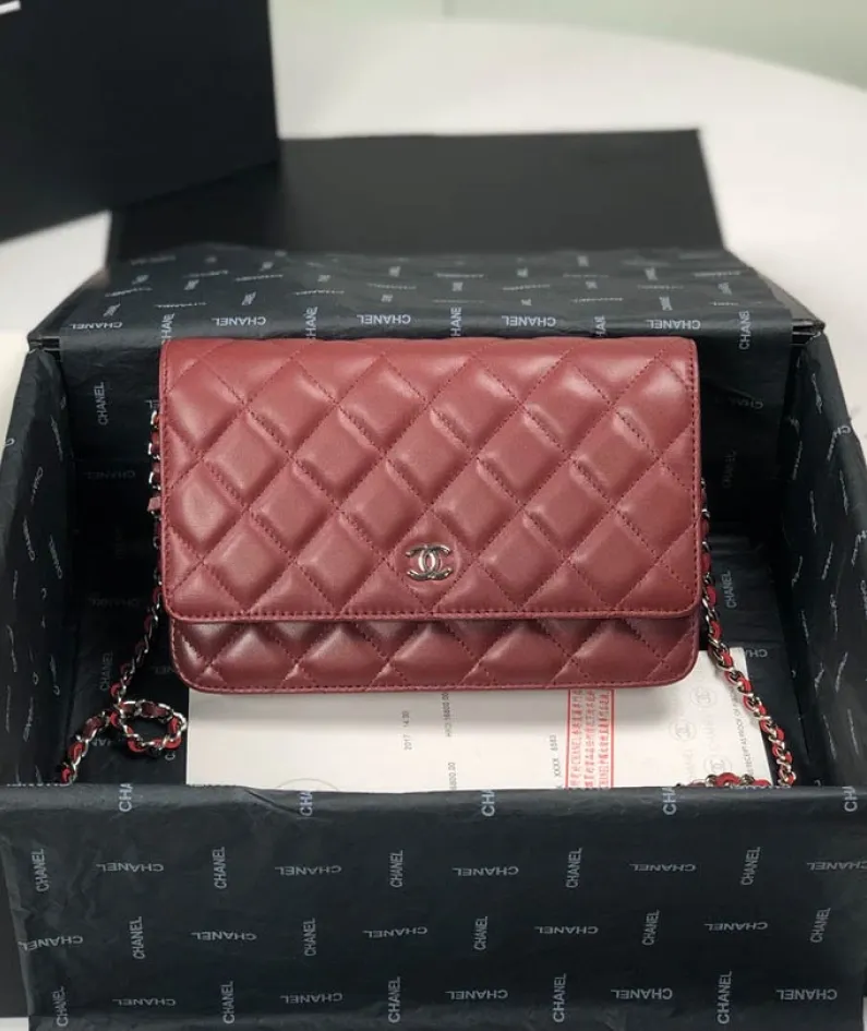Lambskin Shoulder Chain Bag Style Number: 33814