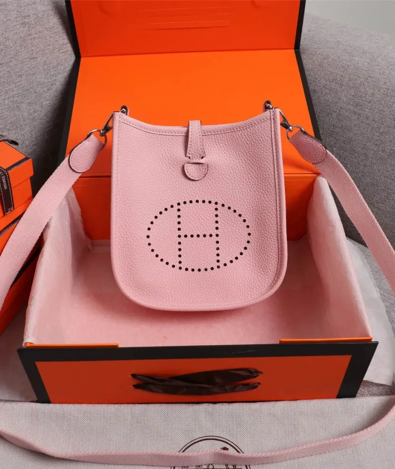 Evelyne mini size:17cm