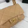 Large Gold Chain Underarm Bag Model Number: As3214