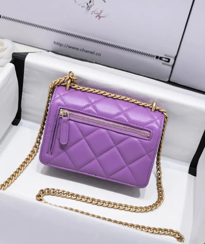 Lambskin Clutch Dimensions: 11x15.5x4.5cm