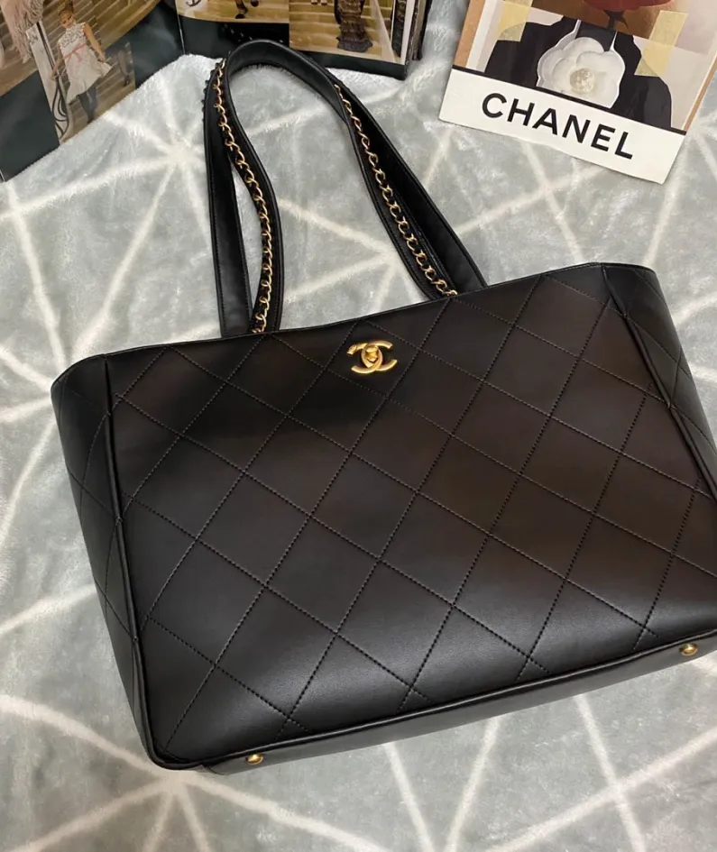 CHANEL Style: AS3508 Size: 38/28/14