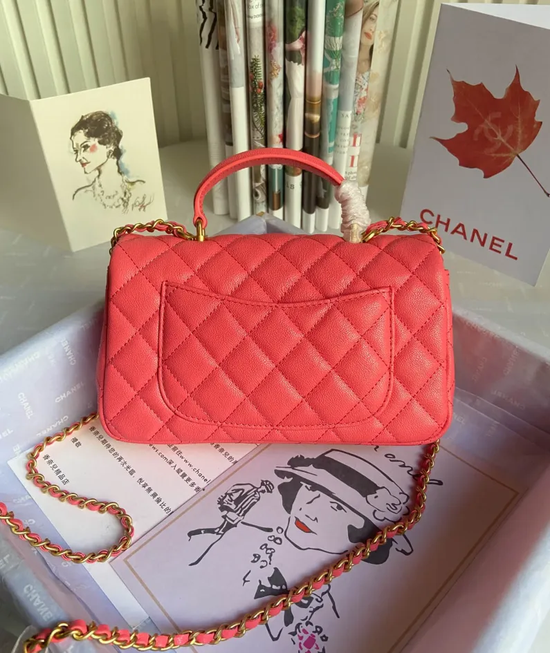 Handbag Size: 20x14x7 Model: AS243