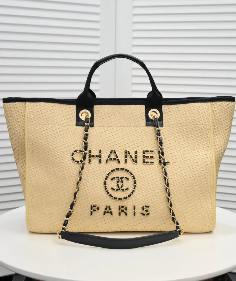 Chanel Size: 38*32*18cn Style: 9060