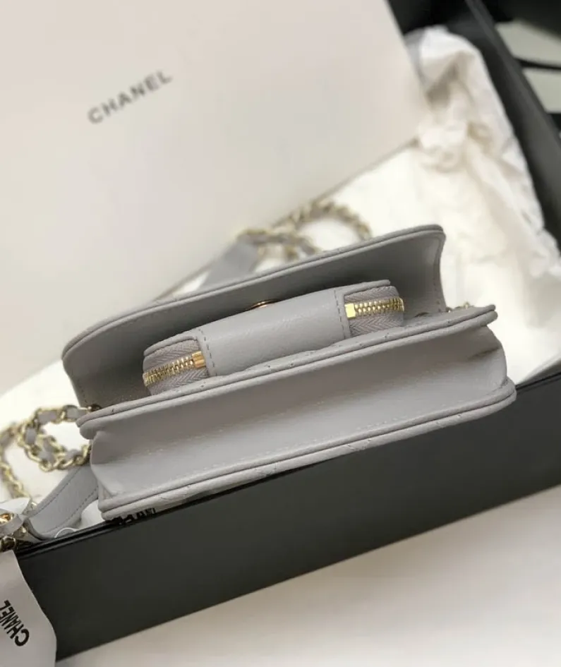 Classic and stylish Size: 10.5*15*5*cm Ident No.: 99190