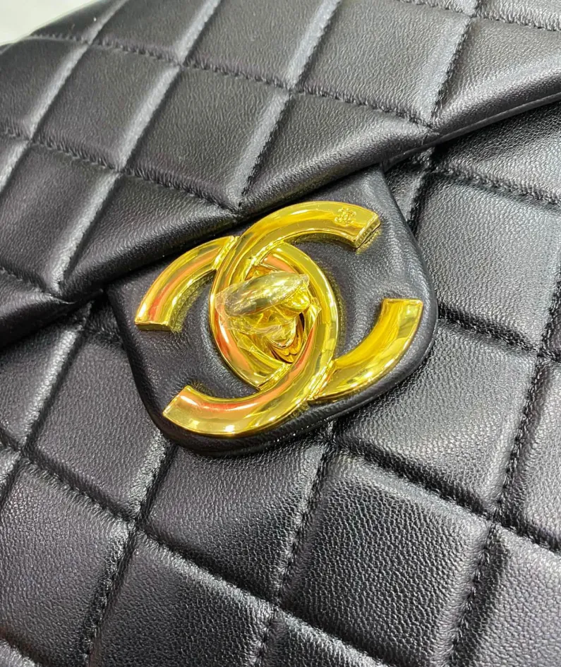 chanel Size: 30.20.8 Style: 33886