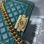 CHANEL Size: 20