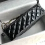 Chanel patent leather pouch size:25.5cm Ident No.: 1112