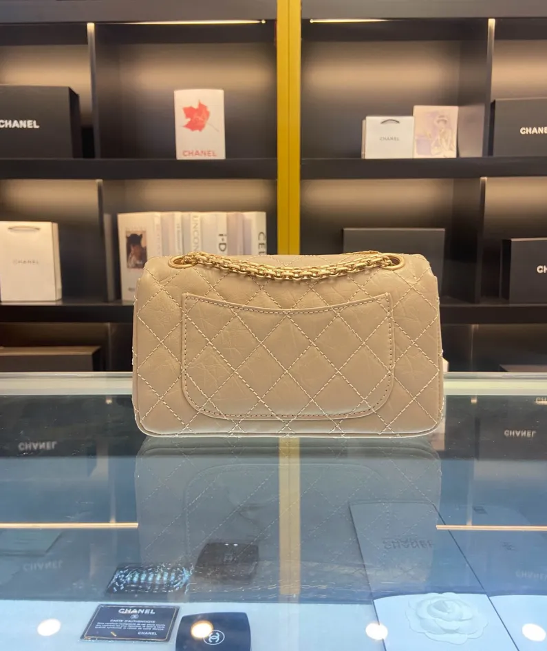 CHANEL square bag Size: 20cm