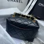 Chanel shoulder bag size: 22*10*15