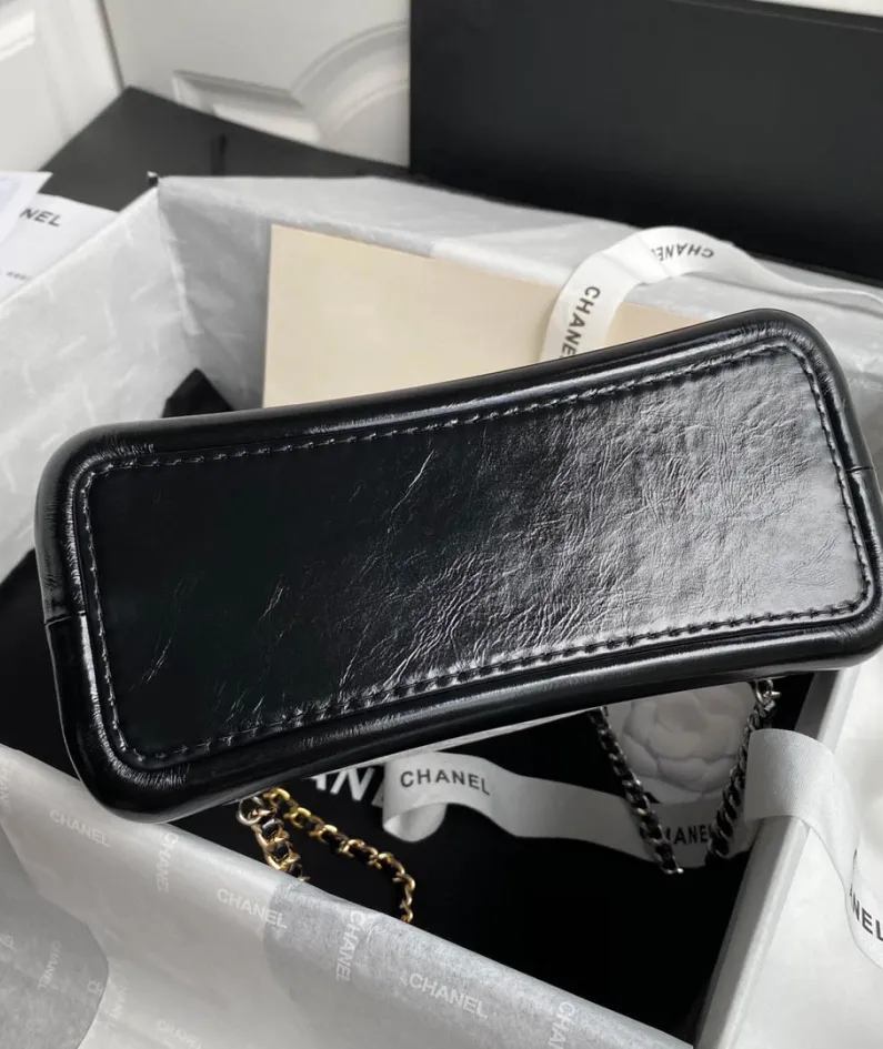 CHANEL retro backpack size:24*23*11.5