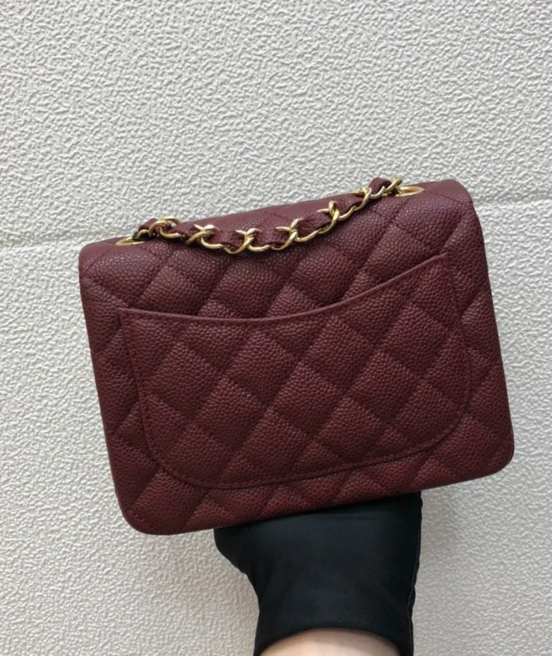 Chanel Small Sachet Size: 17cmChanel Model: 1115#