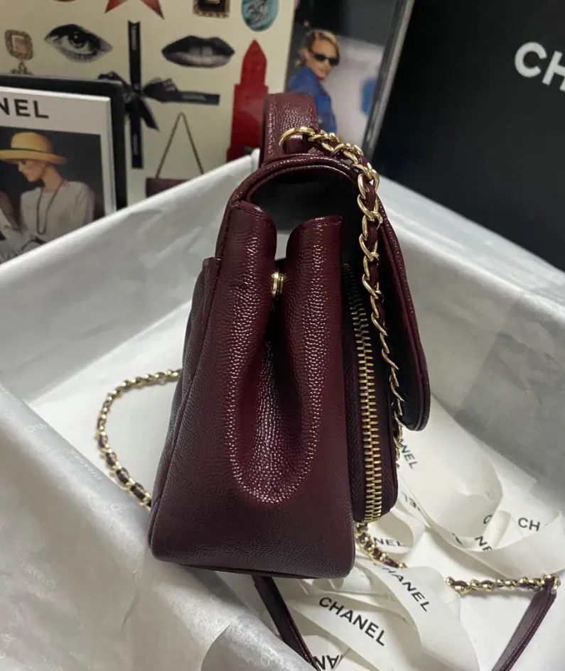 CHANEL Pearl Ball Size: 19x7x14cm Style Number: 93749 Deep Maroon