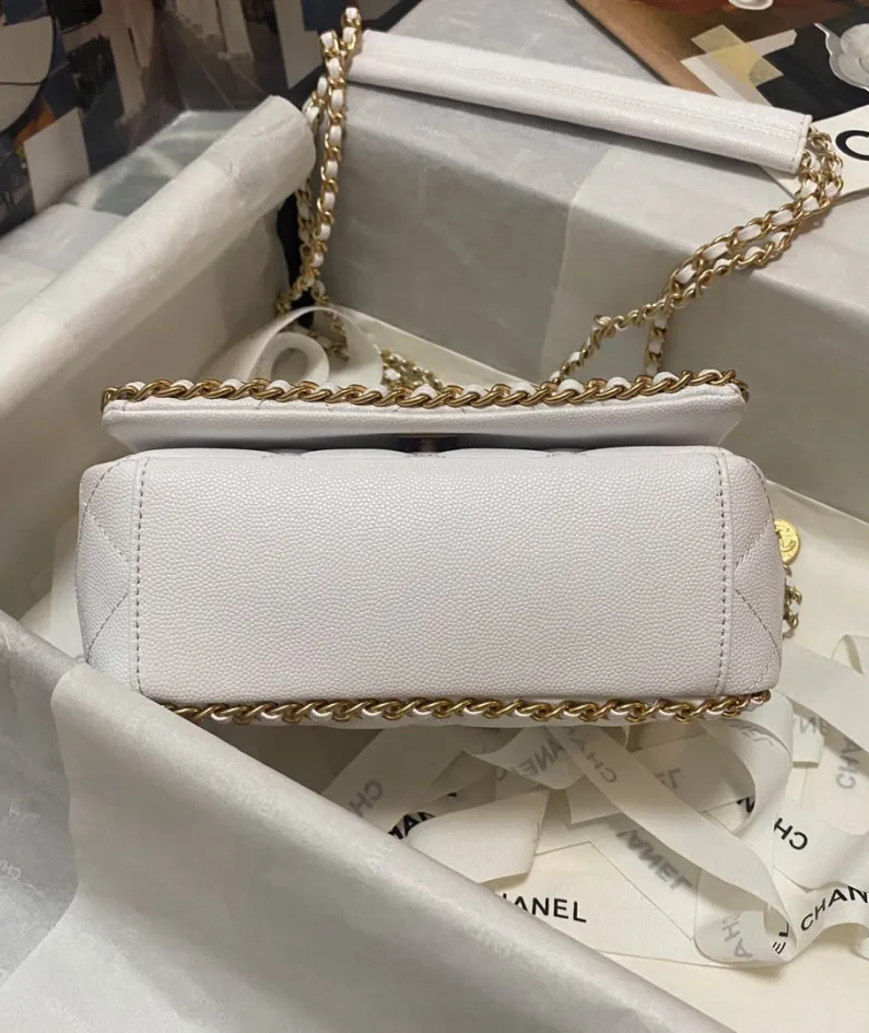 Lychee leather bag Model number: AS3468 Size: 21*15*7.5cm