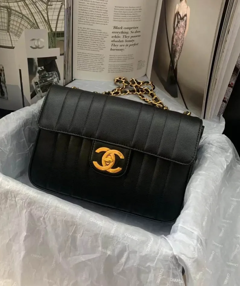 Chanel Size: 30.8.20cm Style: 57888
